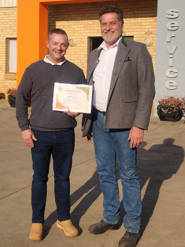 Condra MD Marc Kleiner (right) with the competition winner, Shane Cox Condra MD Marc Kleiner (right) with the competition winner, Shane Cox